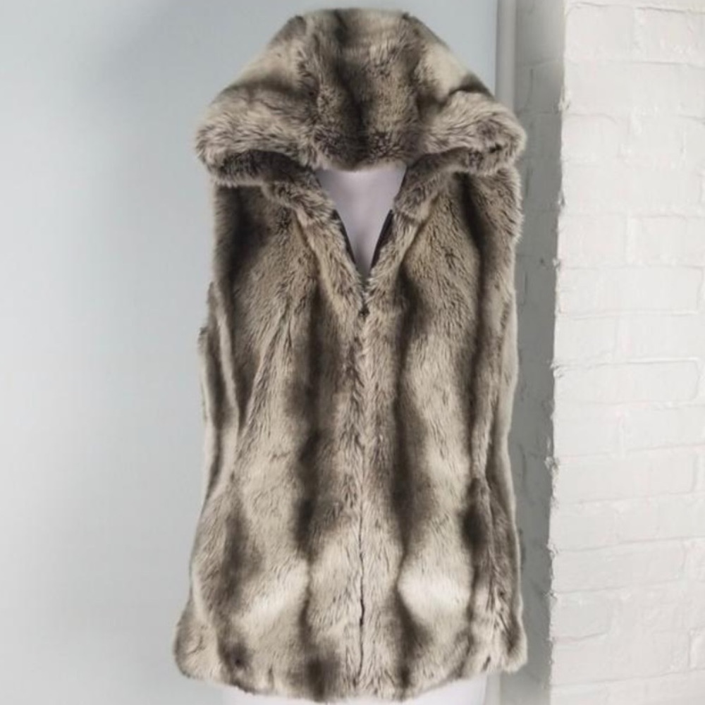 Kristen Blake Reversible grey faux fur vest